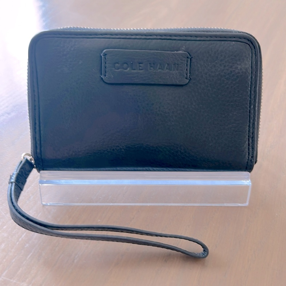 Cole Haan Dark Blue Smooth Pebble Leather Wristlet Wallet